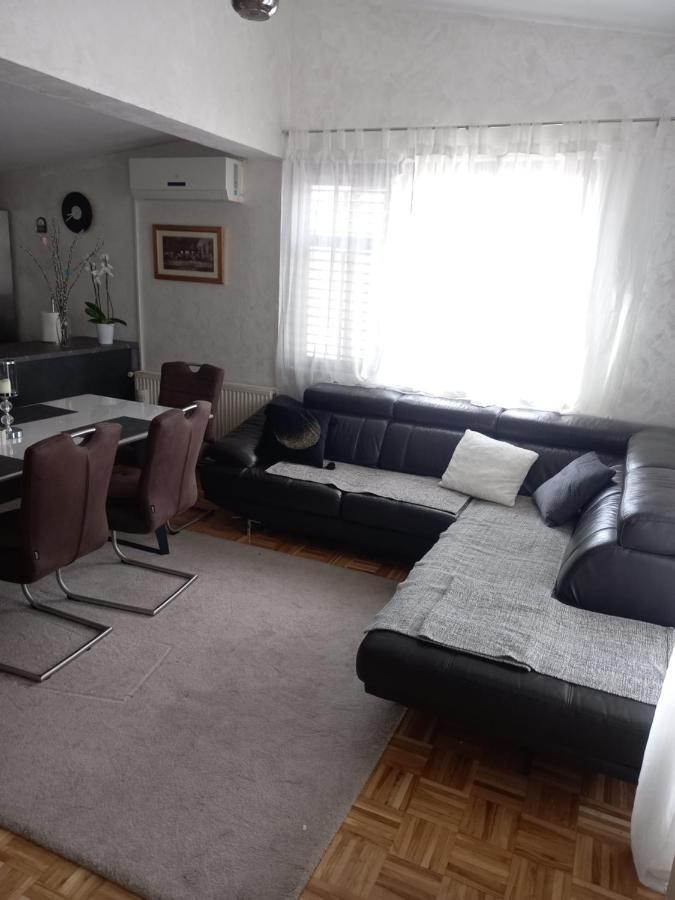 Apartment Brankica โปดสตรานา ภายนอก รูปภาพ