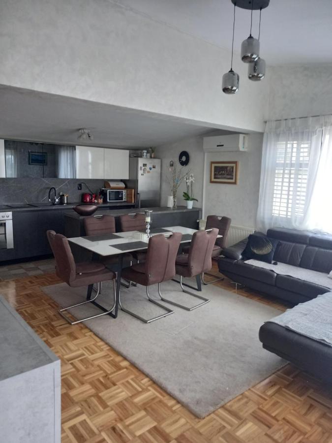 Apartment Brankica โปดสตรานา ภายนอก รูปภาพ