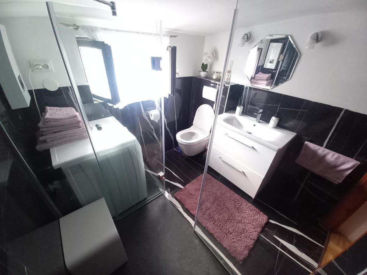 Apartment Brankica โปดสตรานา ภายนอก รูปภาพ