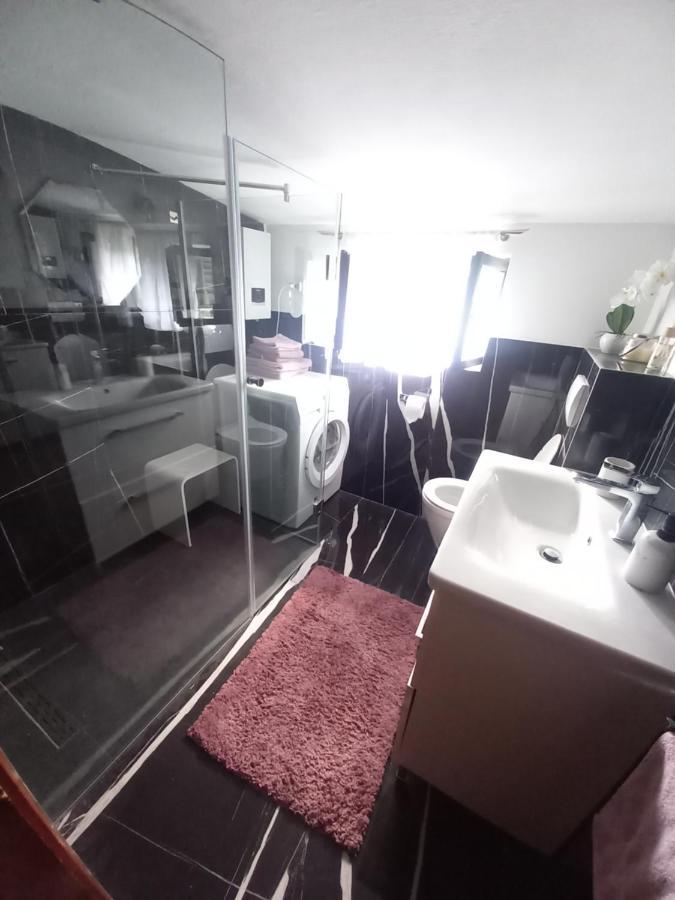 Apartment Brankica โปดสตรานา ภายนอก รูปภาพ