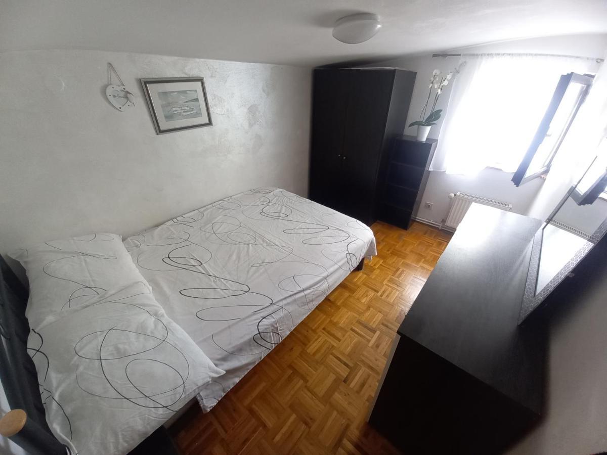 Apartment Brankica โปดสตรานา ภายนอก รูปภาพ
